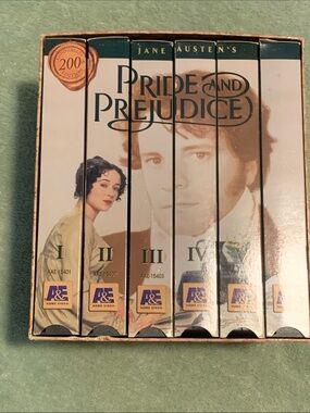 Pride and Prejudice (A&E) Classic VHS Box Set - 1995